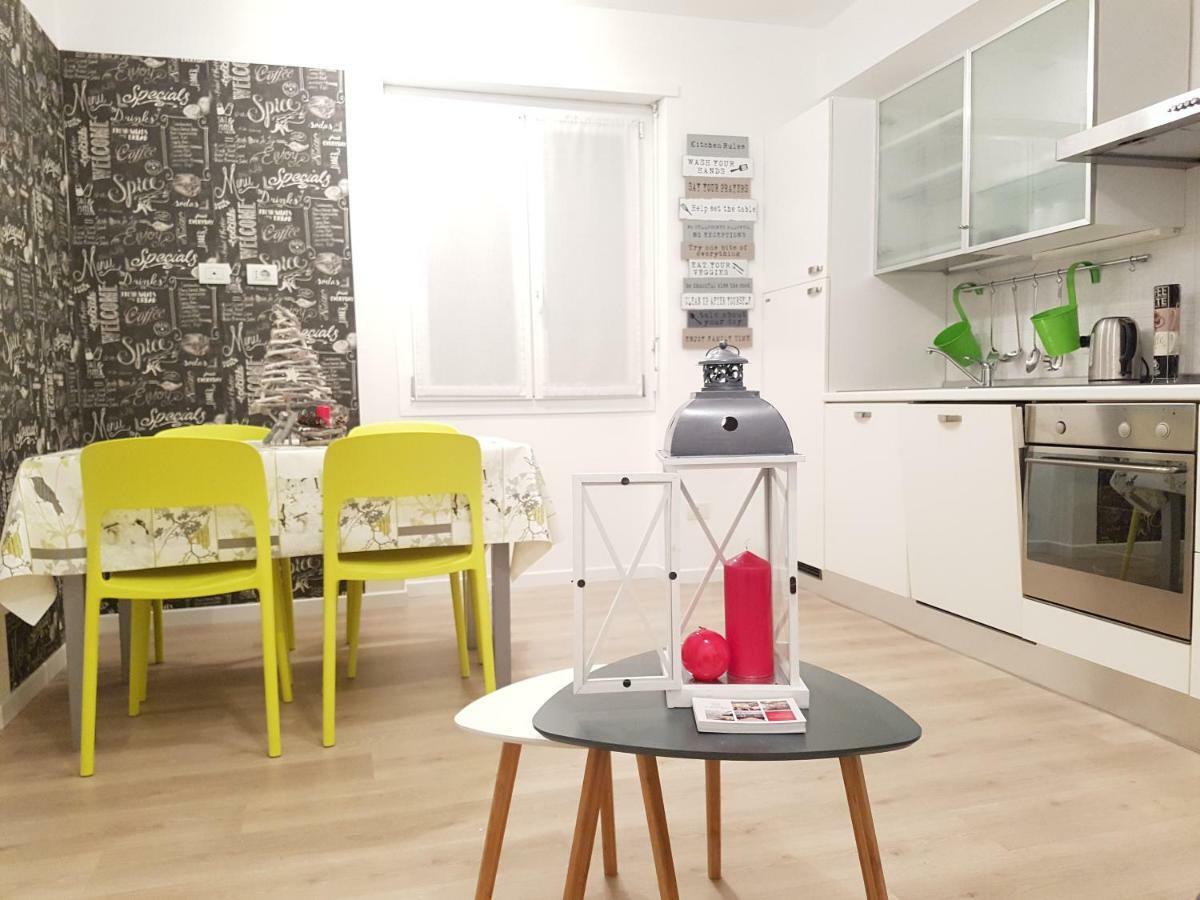 Le Stanze Del Trenino Rosso Apartment Tirano Exterior photo