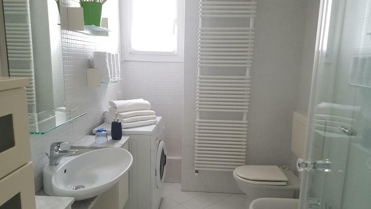Le Stanze Del Trenino Rosso Apartment Tirano Exterior photo